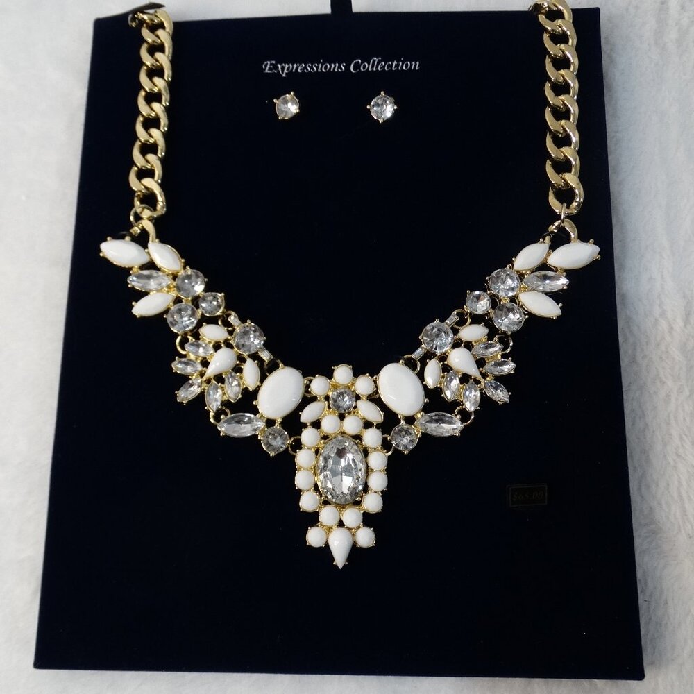 Bella Perlina Expressions Crystal White Gold Tone Necklace Pierce Earrings